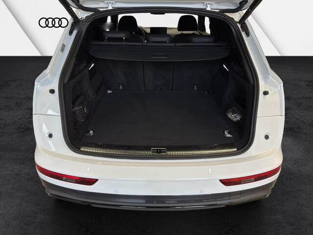 Audi Q5 50 TFSI e S edition Competition