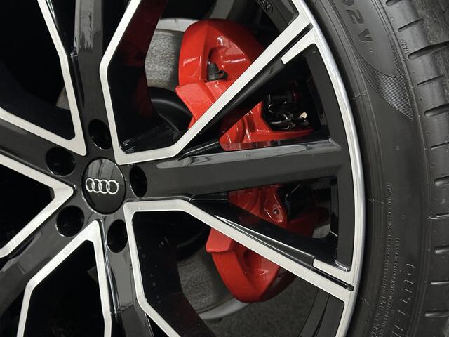 Audi Q5 Sportback 40 TFSI Benzine S-Line | ACC | Sfeerverlichting | Keyless-Entry | Matrix-LED | Virtual-Cockpit | Tour-Pakket | Black-Optic | Camera | Beker-Clima | 3-Zone Clima | Draadloos Laden | Zonwering | 6 mnd. BOVAG Garantie |