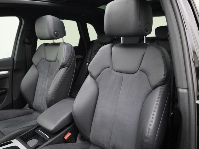 Audi Q5 50 TFSIe 220kW/299PK · Panoramadak · Trekhaak · 360°Camera + Parkeersensoren · Apple/Android Car Play · Garantie tot 01-11-2029 of 100.000km.