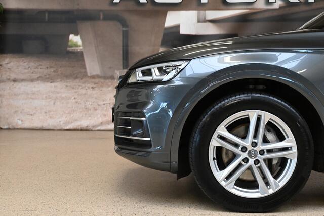 Audi Q5 55 TFSIe 367pk quattro Competition | Luchtvering | Leder | Trekhaak | 100% (Dealer) onderhouden label