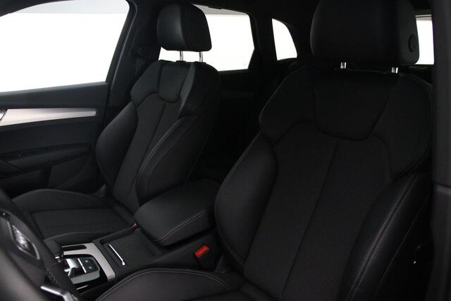 Audi Q5 50 TFSI e quattro 299pk Advanced Edition | Tour Pack | Trekhaak | Keyless | Optiek Zwart | Audi Sound | 19 inch | Stoelverwarming V+A | Zonscherm achter