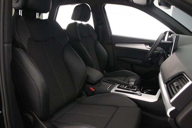 Audi Q5 50 TFSI e quattro 299pk Advanced Edition | Tour Pack | Trekhaak | Keyless | Optiek Zwart | Audi Sound | 19 inch | Stoelverwarming V+A | Zonscherm achter