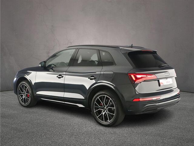 Audi Q5 50 TFSI e 299pk Advanced Edition | Trekhaak | Tour Pack | S-Line | 20 inch | Optiek Zwart | Audi Sound | Klasse 3 alarm |