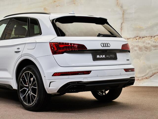 Audi Q5 50 TFSI e S Edition Competition, pano, tr.haak, Fijnnappa, 20", matrix-LED, ACC, keyless, privacy
