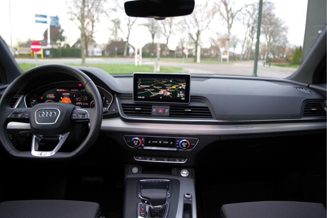 Audi Q5 55 TFSI e 367 PK Quattro Competition PHEV, Panoramadak, Camera, 21" LM