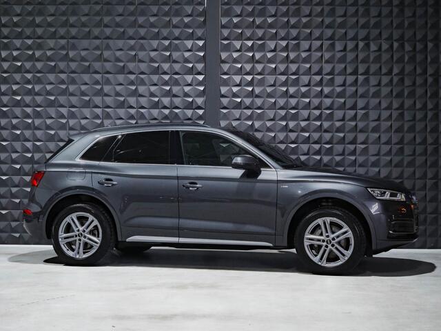 Audi Q5 50 TFSI e quattro S edition | Pano | Matrix |Side | Amb 30 kleurig |Tour | Stad |