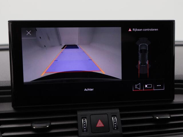 Audi Q5 55 TFSi e 368 Pk Automaat S-Line | Zwart Optiek | CarPlay | Camera | Stoelverwarming | Elektrische Achterklep | 20 Inch | 64.901 Km!!