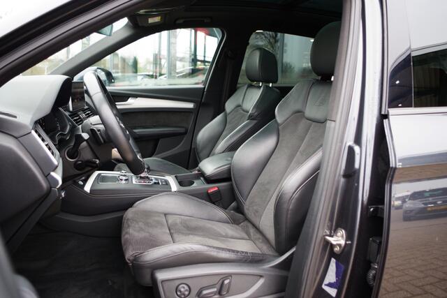 Audi Q5 55 TFSI e 367 PK Quattro Competition S-Line PHEV, Luchtvering, Panoramadak, Camera