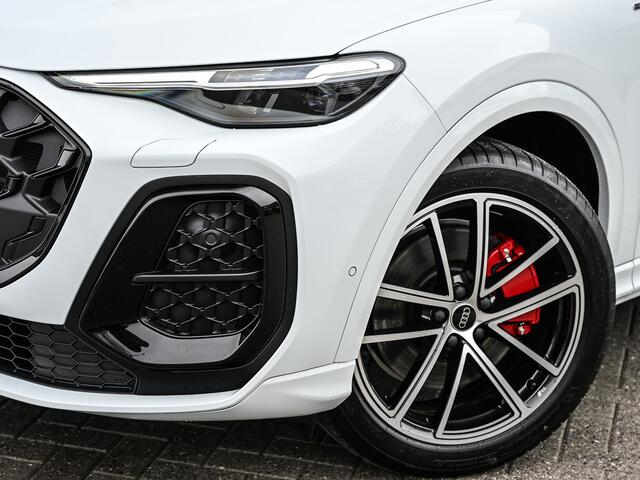 Audi Q5 2.0 TFSI e-hybrid quattro 368pk S edition Competition | S-Seats | B&O Sound | Head-Up | Memory | 360 Camera | Trekhaak | Keyless entree | Adaptive Cruise | Ambiance interieur | MMI bijrijder display|