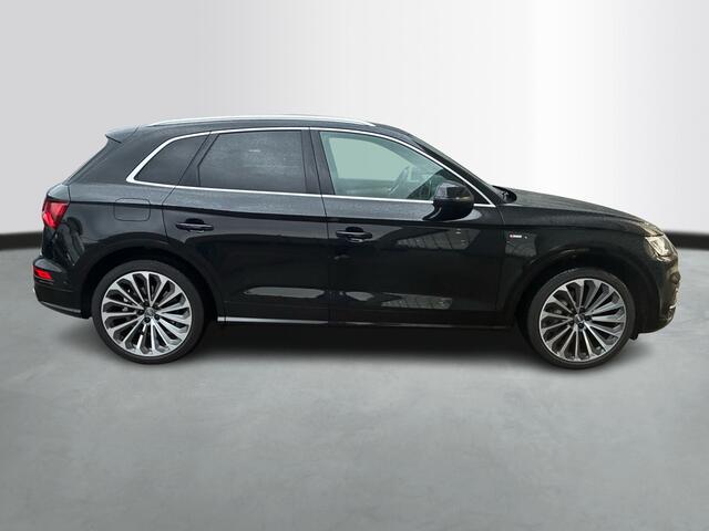 Audi Q5 55 TFSI e Quattro Competition / 05-2026 VERWACHT / B&O / Head-Up Display / Pano