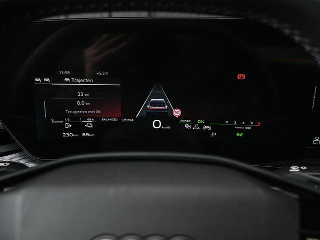 Audi Q5 2.0 TFSI e-hybrid 368pk quattro S edition Competition | S-Seats | Memory | 360 Camera | Trekhaak | Keyless entree | Adaptive Cruise | Ambiance interieur | Passagiers display |