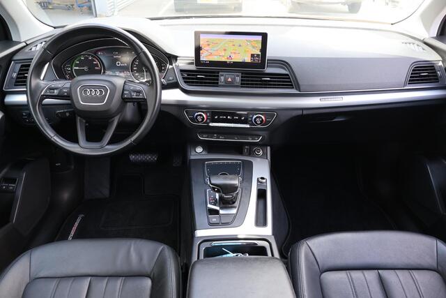 Audi Q5 50 TFSI e quattro Pro Line 1e Eigenaar | Dealer Onderh | BTW | 2 Laadkabels | Trekhaak | Elek Stoel | Elek Klep | Leder | Camera | Keyless | Start/Stop | LED | PDC | Navi