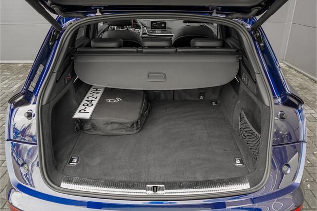 Audi Q5 50 TFSI e Quattro S Edition Pano Luchtvering Camera Trekhaak 22"