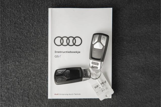 Audi Q5 50 TFSI e Quattro S Edition Pano Luchtvering Camera Trekhaak 22"