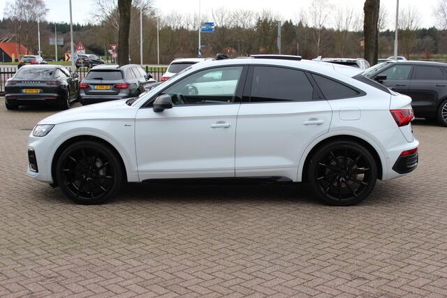 Audi Q5 Sportback 55 TFSI e S edition Competition / Trekhaak / Panoramadak / 360Camera / Head-up / Luchtvering / 21'' Vossen / Keyless / B&O / Elektr. stoelen / Stoelverwarming / Dodehoek / DAB / ACC
