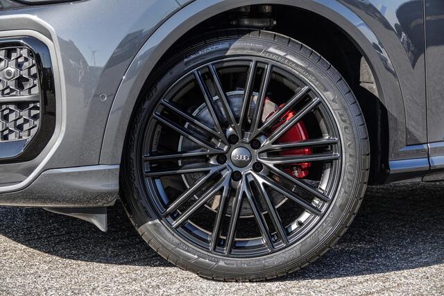 Audi Q5 e-hybrid 367Pk | Plug In Hybride | Quattro | S-Line | MMI Bijrijdersdisplay | Tech Plus | 360° Camera | Trekhaak | 21'' | Tambora Grey