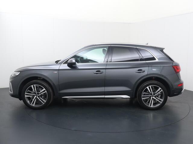 Audi Q5 50 TFSI e S edition | 299 PK | SoH 100% | Adaptive cruise control | Dodehoek detectie | Climate control | S line | Achteruitrijcamera |
