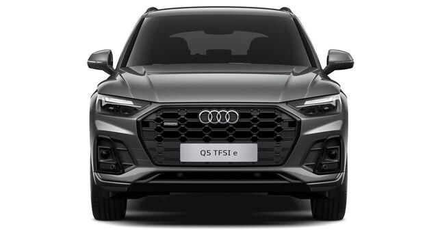 Audi Q5 55 TFSI e quattro Competition Optiekpakket zwart - Zonwering - Comfort interieurvoorverwarming - Achterbank plus - Sportstoelen - Stoelverwarming - Assistentiepakket City - Cruise Control - Achteruitrijcamera -