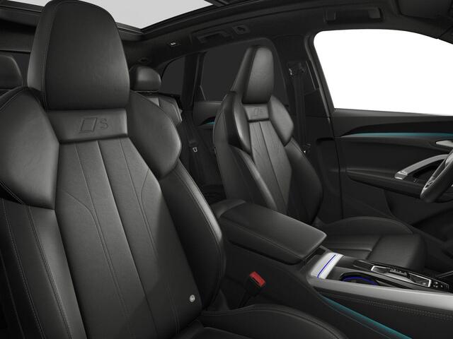 Audi Q5 2.0 TFSI e-hybrid quattro S edition 299 PK · Tech pro · Adaptieve luchtvering · Glazen panoramadak