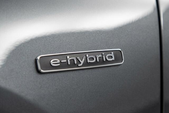 Audi Q5 Sportback 2.0 e-hybrid 55 quattro 367 pk Pano l 360 l RS Seats l Memory l