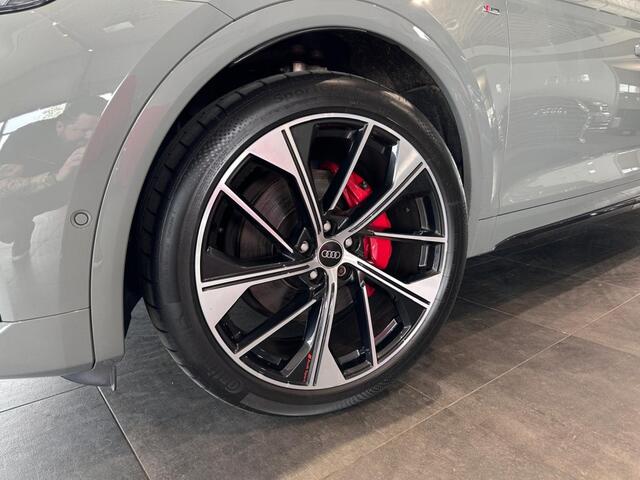 Audi Q5 55TFSIe 367pk Competition BlackLine Quattro Matrix Luchtv. HUD Pano