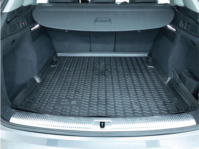 Audi Q5 2.0 TFSI quattro Design | Navigatie | Cruise | Camera | El. trekhaak | Electrische achterklep All-season, Digi dash