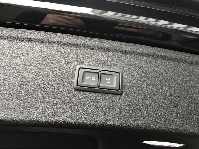 Audi Q5 55 TFSI e quattro Competition PHEV 367PK