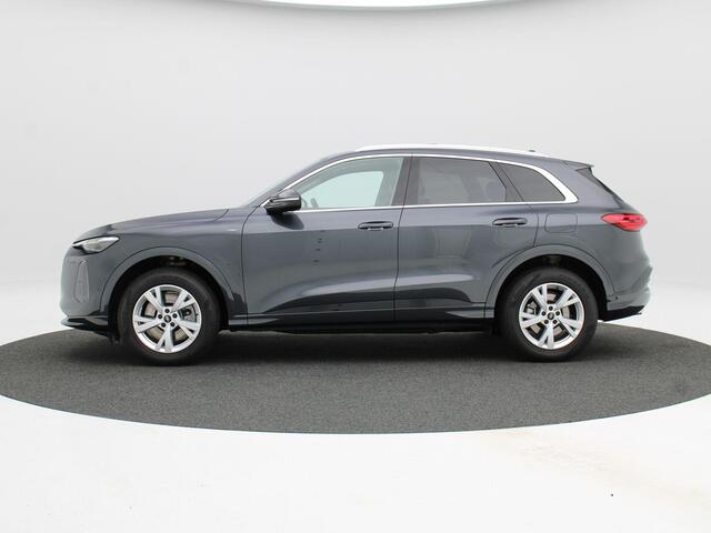 Audi Q5 2.0 TFSi e-hybrid quattro 300 Pk Advanced edition | Stoelverwarming | Camera | Panorama dak | Adaptive Cruise | CarPlay | Trekhaak | 18 Inch | 3.289 Km !!