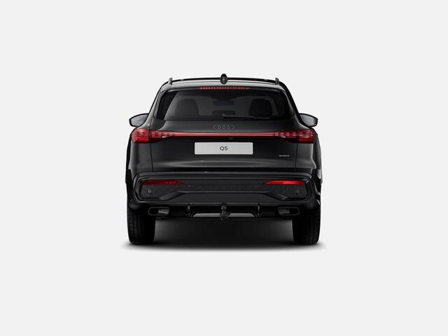 Audi Q5 2.0 TFSI e-hybrid quattro S edition 299 PK · Glazen panoramadak · Trekhaak elek. wegklapbaar · MMI bijrijdersdisplay