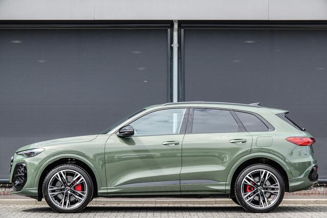 Audi Q5 e-hybrid 367Pk | Quattro | S-Line | MMI Bijrijdersdisplay | Tech Pro Pakket | Panoramadak | 360° Camera | 21'' | District Green