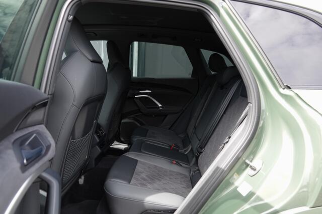 Audi Q5 e-hybrid 367Pk | Quattro | S-Line | MMI Bijrijdersdisplay | Tech Pro Pakket | Panoramadak | 360° Camera | 21'' | District Green