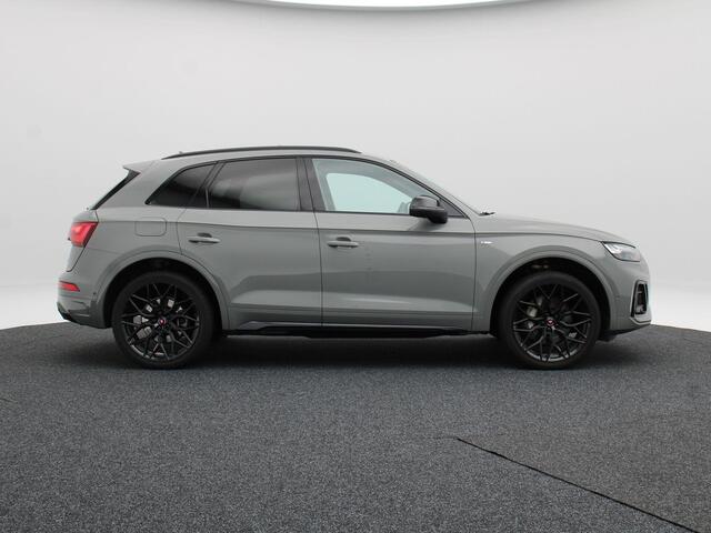 Audi Q5 55 TFSi 367 Pk e quattro Competition | Stoelverwarming | Panoramadak | Trekhaak | Matrix LED | 21 Inch Vossen | 79.965 Km !!