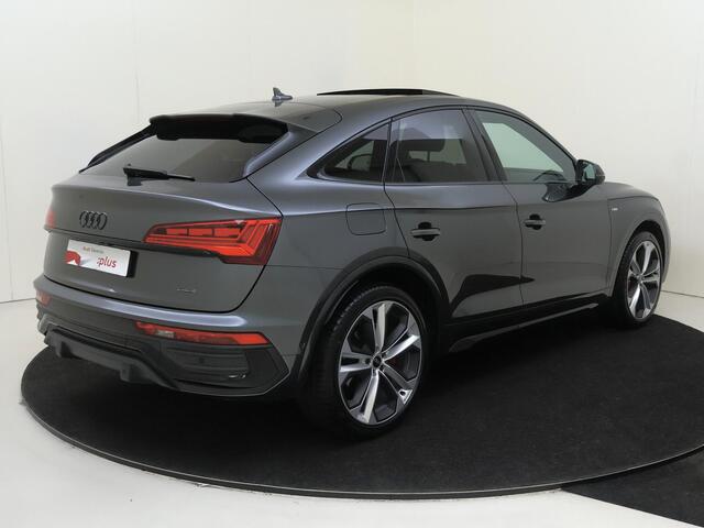 Audi Q5 Sportback 55 TFSI e S edition Competition | SoH 96% | Panoramadak | Trekhaak | Luchtvering | Bang & Olufsen | Lederen bekleding 'Valcona' | 360 camera | Parkeerassistent |