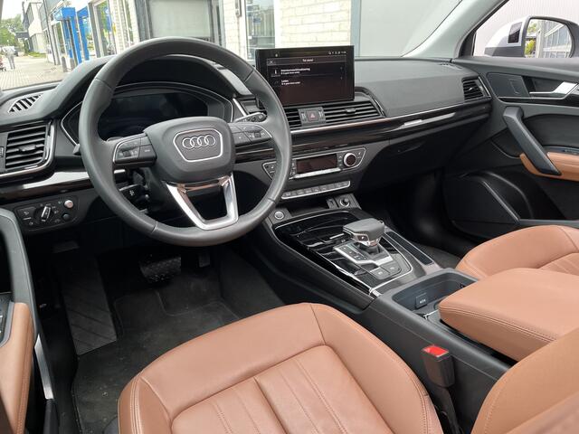 Audi Q5 50 TFSI e Advanced Quattro Hybrid / AUTOMAAT/ 300 PK/ PANO/ TREKHAAK/ LEER/ LUCHTVERING/ PARK.SENSOR + 360 CAMERA/ STOELVERWARM./ MEMORYSEAT/ DODEHOEK/ CRUISE/ KEYLESS/ SMARTPHONE INTERFACE/ ELEK.ACHTERKLEP/ HEAD-UP/ 19'' LMV