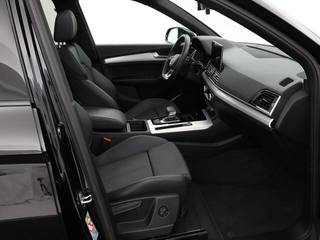 Audi Q5 Sportback 50 TFSIe 299pk S-tronic S edition · Panoramadak · Camera · Wegklapbare Trekhaak · Elek. Achterklep · Sfeerverlichting · 20'' Inch ·