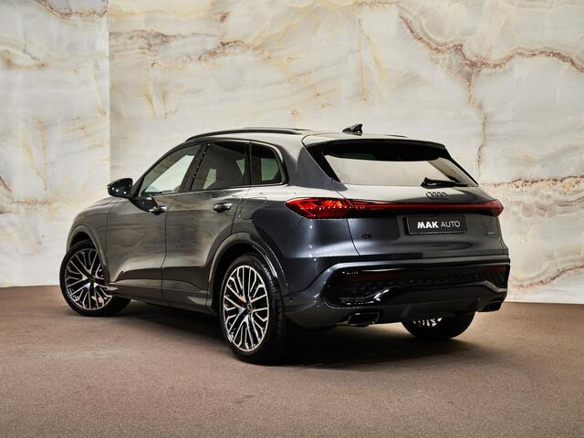 Audi Q5 E-Hybrid Quattro S Edition Competition , B&O, pano, trk. haak, 21", luchtv., matrix-LED, OLED, memory, keyless, HUD, ACC, privacy