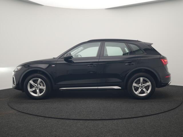 Audi Q5 50 TFSI e quattro S Line PHEV 300pk Dealer O.H | Trekhaak Af Fabriek | 360 Camera | Adaptive Cruise | Head Up | Lederen Stoelen Memory & Verwarmd | Blis | Keyless | Navigatie | Virtual | DAB | 19"L.M | Plug In Hybrid |