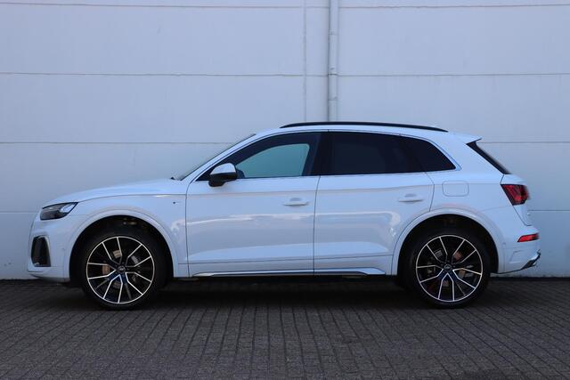 Audi Q5 50 TFSI e S edition quattro 299pk S tronic | SOH 89,8% |