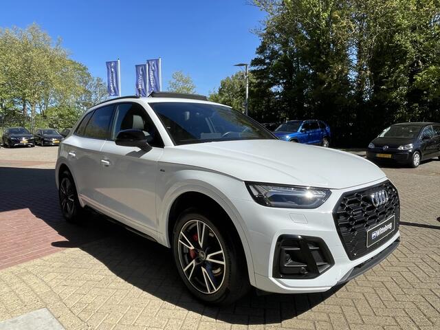 Audi Q5 50 TFSI e S edition / Panorama dak / Matrix Led / 19 Inch / Achteruitrijcamera / Elect. achterklep / Stoelverwarming TRANS
