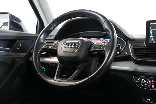 Audi Q5 55 TFSI e quattro Competition | Trekhaak | Cruise Adaptief | Stoelverwarming