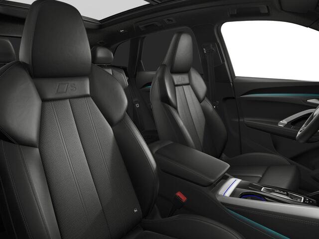 Audi Q5 S edition Competition (B10) e-hybrid 270 kW / 367 | Direct Leverbaar | Panoramadak | Stoel-verkoeling/verwarming | Matrix | Leder |