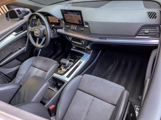 Audi Q5 299PK TFSIe S edition Competition | PANORAMADAK | TREKHAAK | KEYLESS | MATRIX | TOUR PAKKET |
