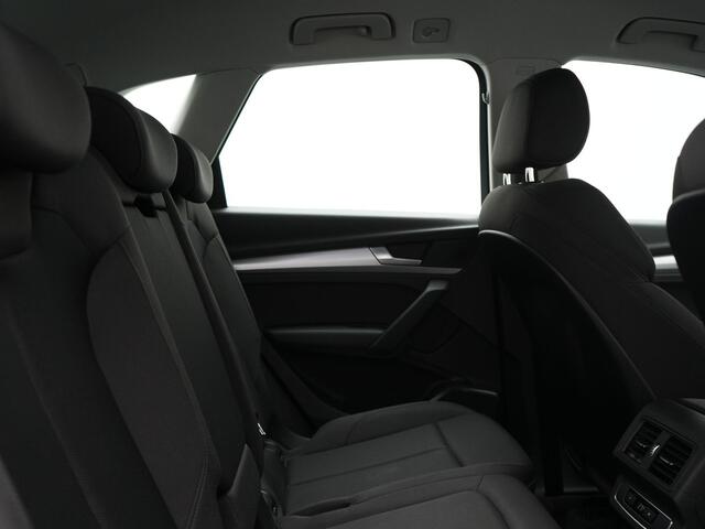 Audi Q5 55 TFSI e S Line PHEV 367pk Dealer O.H. | Voorstoelen Verwarmd | Apple Carplay | Keyless Entry | Drive Select | Cruise Control | DAB | 18"L.M | Navigatie | Plug In Hybrid |