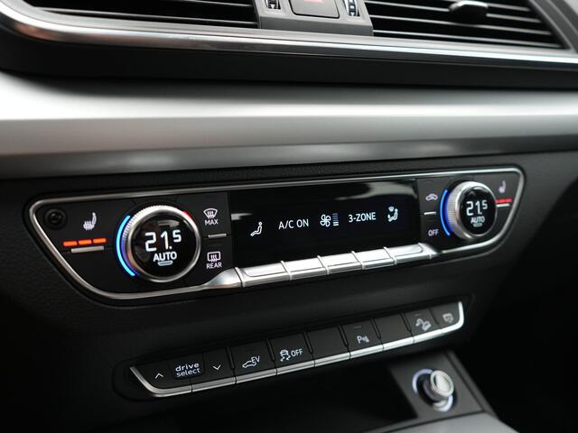 Audi Q5 55 TFSI e S Line PHEV 367pk Dealer O.H. | Voorstoelen Verwarmd | Apple Carplay | Keyless Entry | Drive Select | Cruise Control | DAB | 18"L.M | Navigatie | Plug In Hybrid |