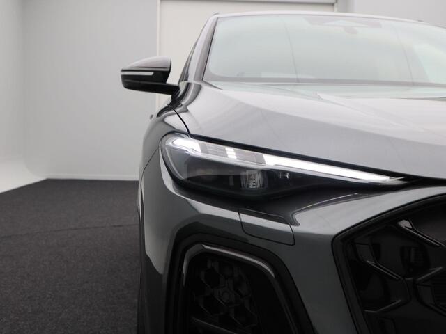 Audi Q5 S edition Competition e-hybrid 27 | 367 PK | 21 inch velgen | Privacy glas | Rode remzadels | Panoramadak | Bang & Olufson 3D |