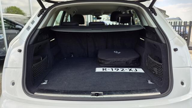 Audi Q5 55 TFSI E Quattro S-Line Competition, 367 PK, Trekhaak