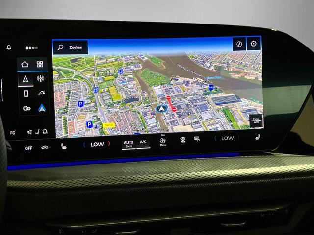 Audi Q5 S Line 299PK e-hybrid quattro · Panoramadak · 360°Camera · Trekhaak Drive select · Garantie t/m 18-03-2031 of 100000km.