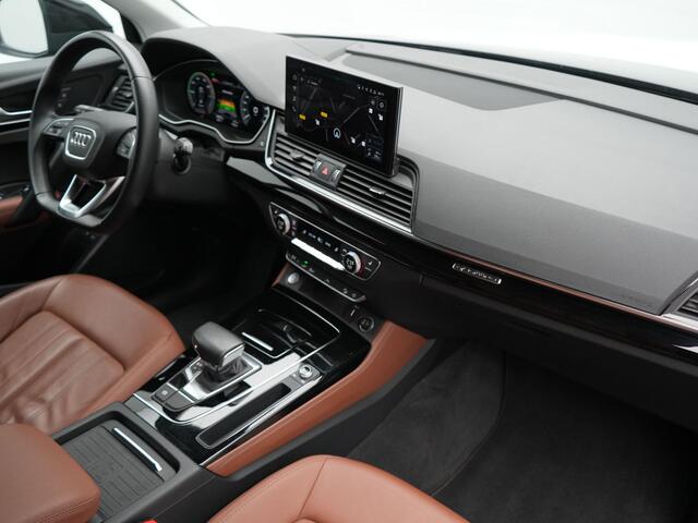 Audi Q5 50 TFSI e Advanced edition PHEV 300pk Dealer O.H | Trekhaak Af Fabriek | Head Up | Apple Carplay | Lederen Sportstoelen Verwarmd | Cruise Control | Virtual | Navigatie | DAB | 19"L.M | Plug In Hybrid |