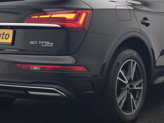 Audi Q5 50 TFSI e Advanced edition PHEV 300pk Dealer O.H | Trekhaak Af Fabriek | Head Up | Apple Carplay | Lederen Sportstoelen Verwarmd | Cruise Control | Virtual | Navigatie | DAB | 19"L.M | Plug In Hybrid |