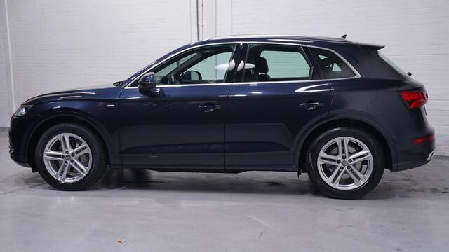Audi Q5 35 TDI quattro S edition NAP 2e eigen. Led-koplampen half-lederen bekleding DAB ontvangst stuurbediennig cruise-controle climate-controle allu-dakrails 19"-lmv Navi S-Line int. 1e Eigenaar NAP Rijklaar!